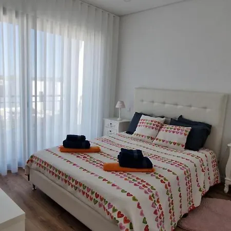 Lara Sweet Sobral do Parelhao