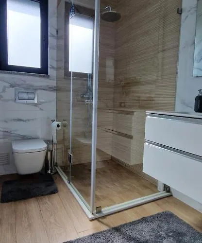 Lara Sweet Sobral do Parelhao